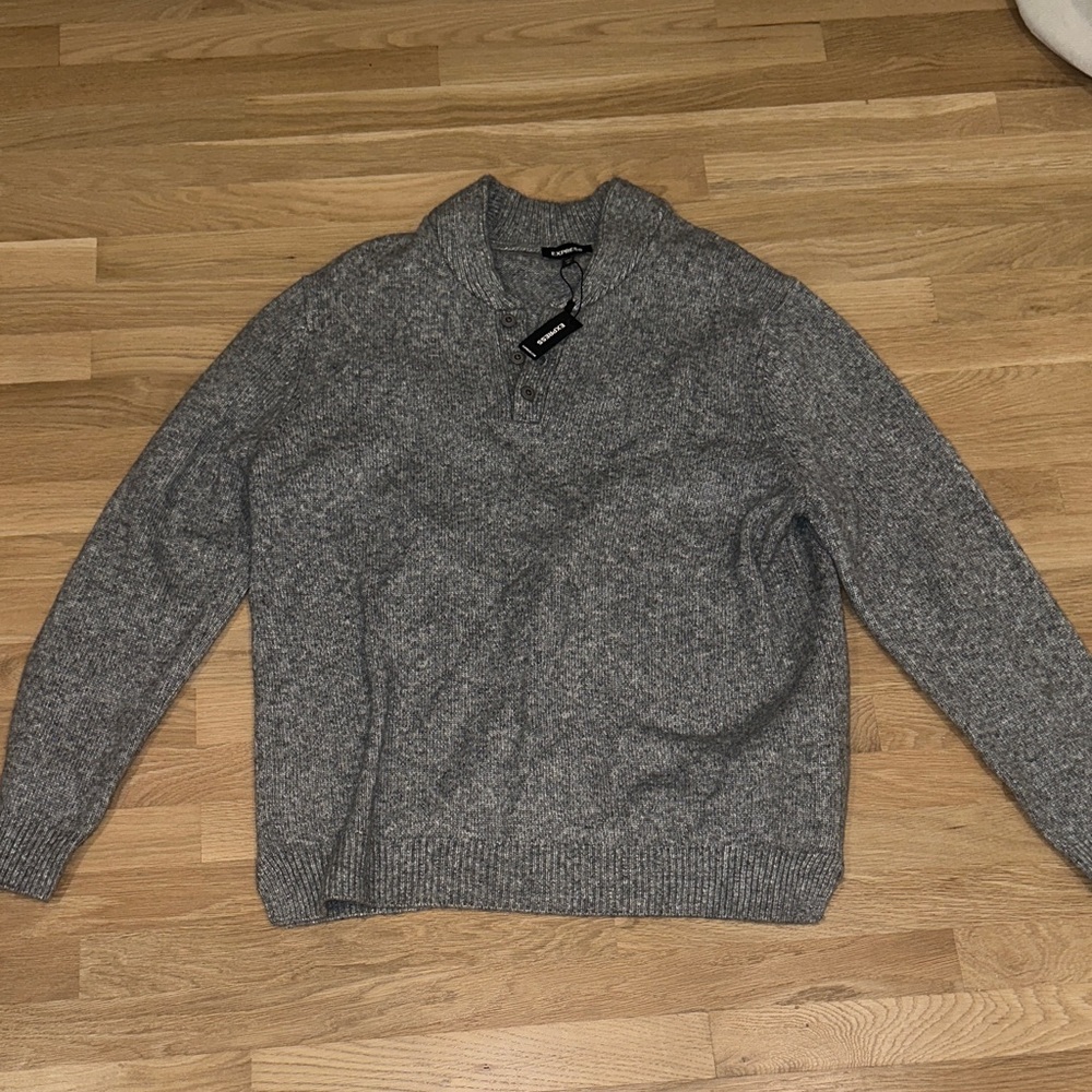 Men’s Express Sweater